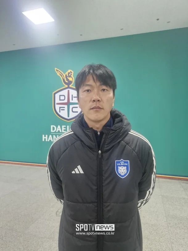 金英權：蔚山和山東泰山比賽取消令我很震驚，隊員們也不知道原因