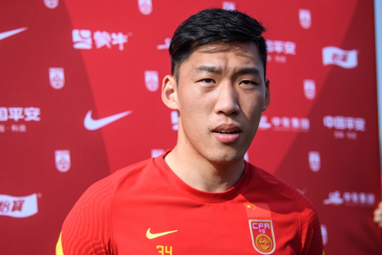 北青體育：朱辰杰是否以“面具人”形象出戰(zhàn)18強(qiáng)賽，仍需多方溝通